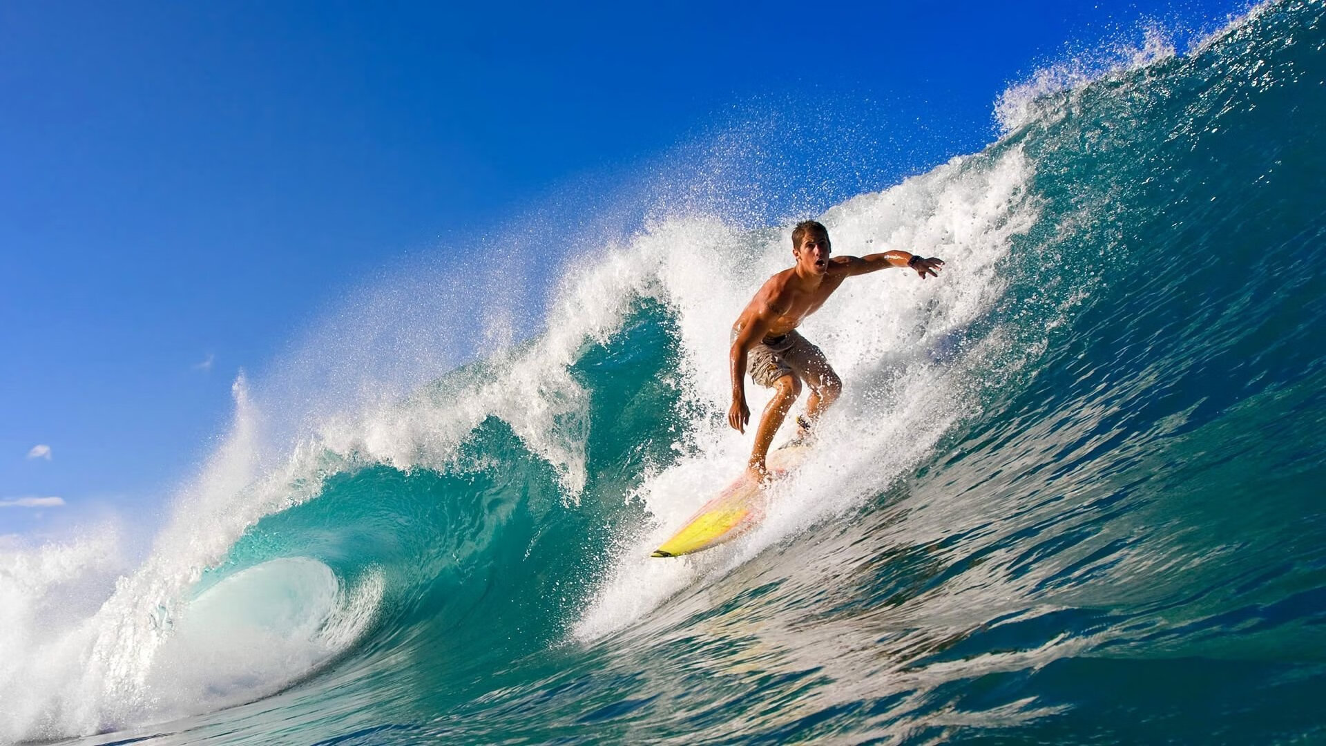运动精神：永不放弃的篮球精神传递，诠释运动精神