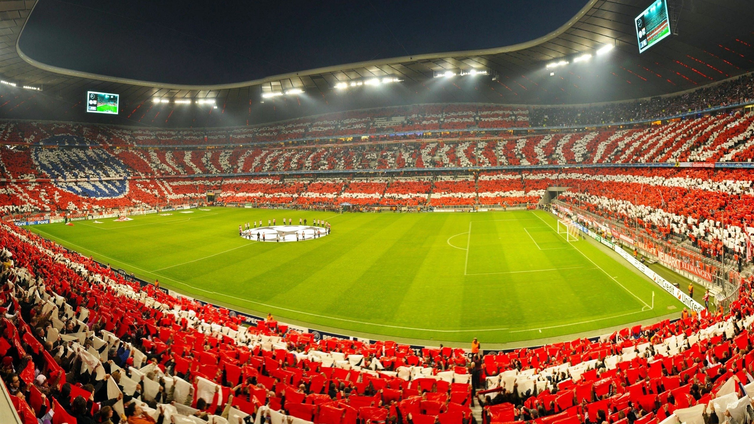 速度与技术的较量：车手们的驾驶绝技全面解析，驾驶技术与技巧大全 时