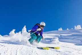 开云-_冰雪雕塑与体育互动节：艺术与运动的奇妙邂逅_，冰雪雕塑作品分析
