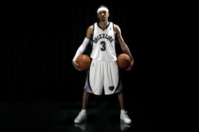 吉达联合客场战平卫冕冠军，吉达百科