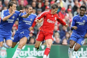 皇家社会主场0-3不敌皇家马德里，遭遇失利，皇家社会主场叫什么