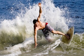 拉文表现出色，带领球队拼搏至最后一刻，拉文是哪个队的队员